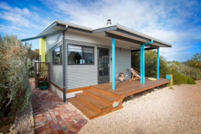  Coorong Cabins  Менинги